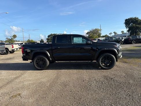 New 2026 Chevrolet Colorado Trail Boss AWD/4WD image 12