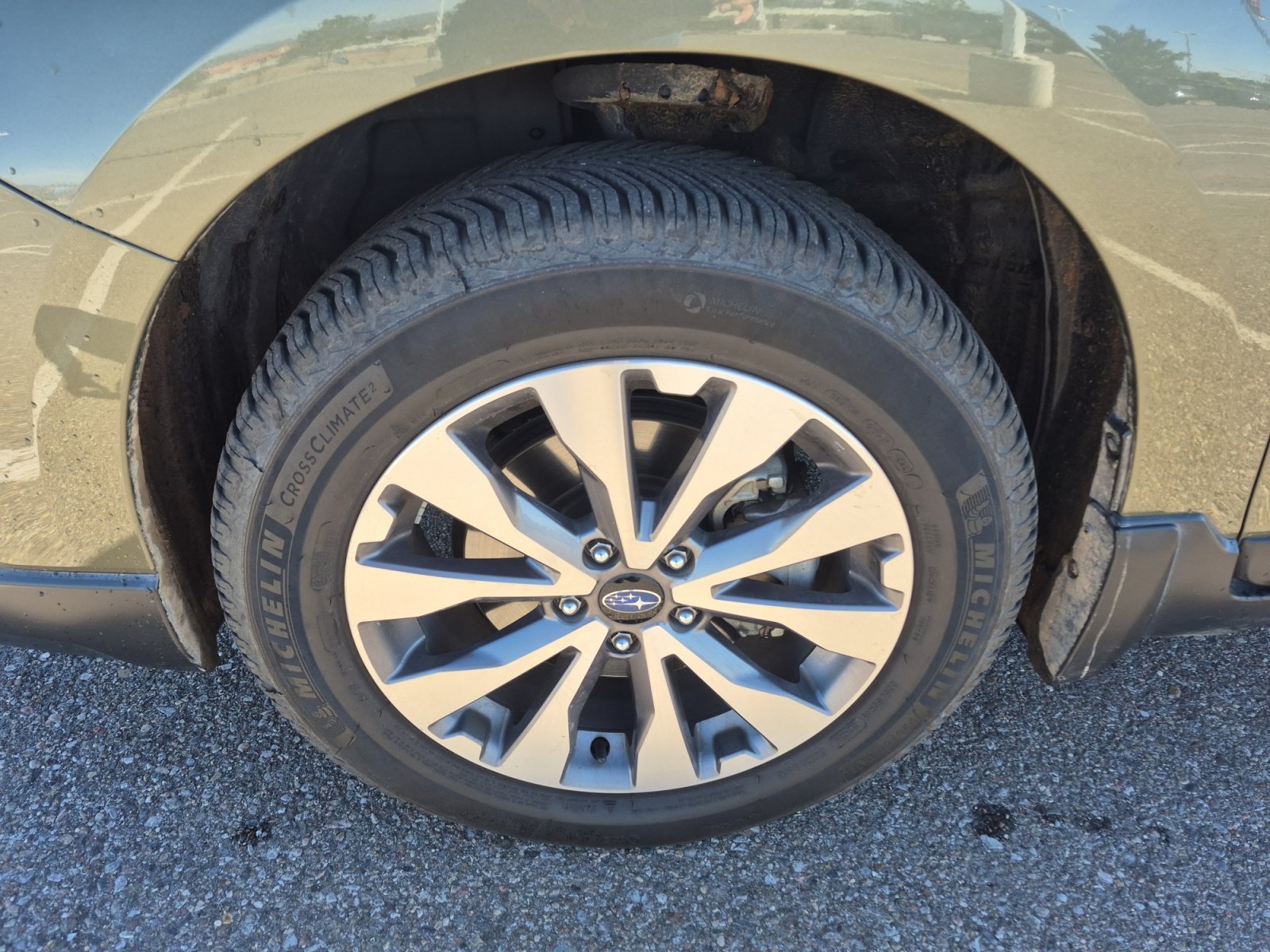 Used 2017 Subaru Outback 3.6R Touring w/ Popular Package #5A AWD/4WD image 25