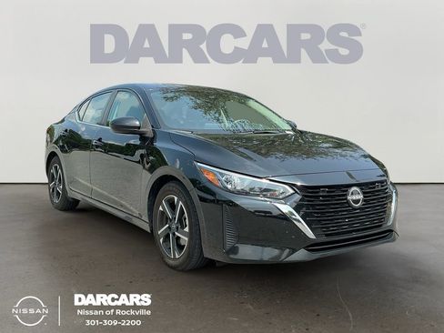 Used 2024 Nissan Sentra SV FWD image 1