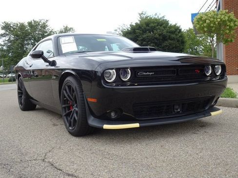 Used 2023 Dodge Challenger R/T w/ Plus Package RWD image 34
