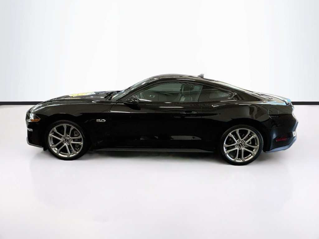 Used 2021 Ford Mustang GT Premium w/ Equipment Group 401A RWD image 8