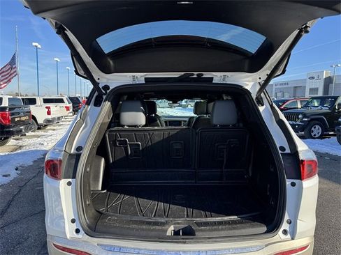 Used 2023 Buick Enclave Premium w/ Experience Buick Package image 35