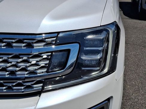 Used 2019 Ford Expedition Platinum AWD/4WD image 9