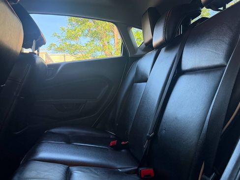 Used 2013 Ford Fiesta Titanium FWD image 24