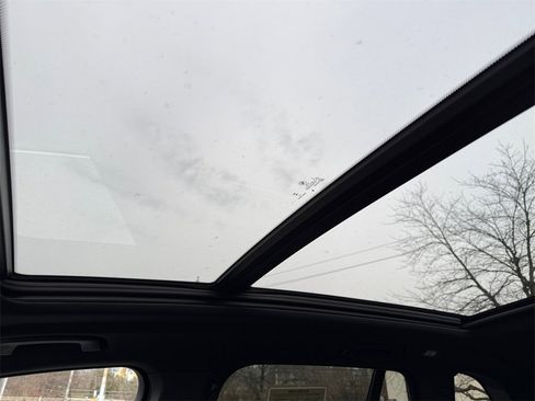 Certified 2025 BMW X5 xDrive40i w/ Climate Comfort Package image 33