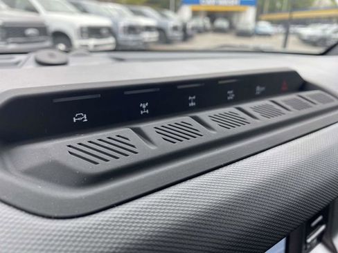 New 2026 Ford Bronco Badlands image 20