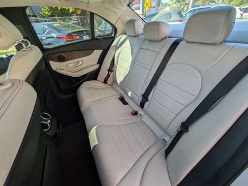 Used 2018 Mercedes-Benz C 300 Sedan w/ Premium Package image 18