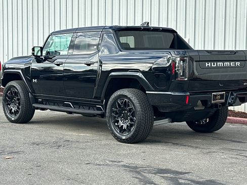 New 2025 GMC Hummer EV 2X image 4