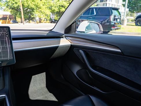 Used 2022 Tesla Model 3 Long Range AWD/4WD image 10