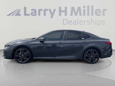 Used 2026 Toyota Camry XSE FWD image 2