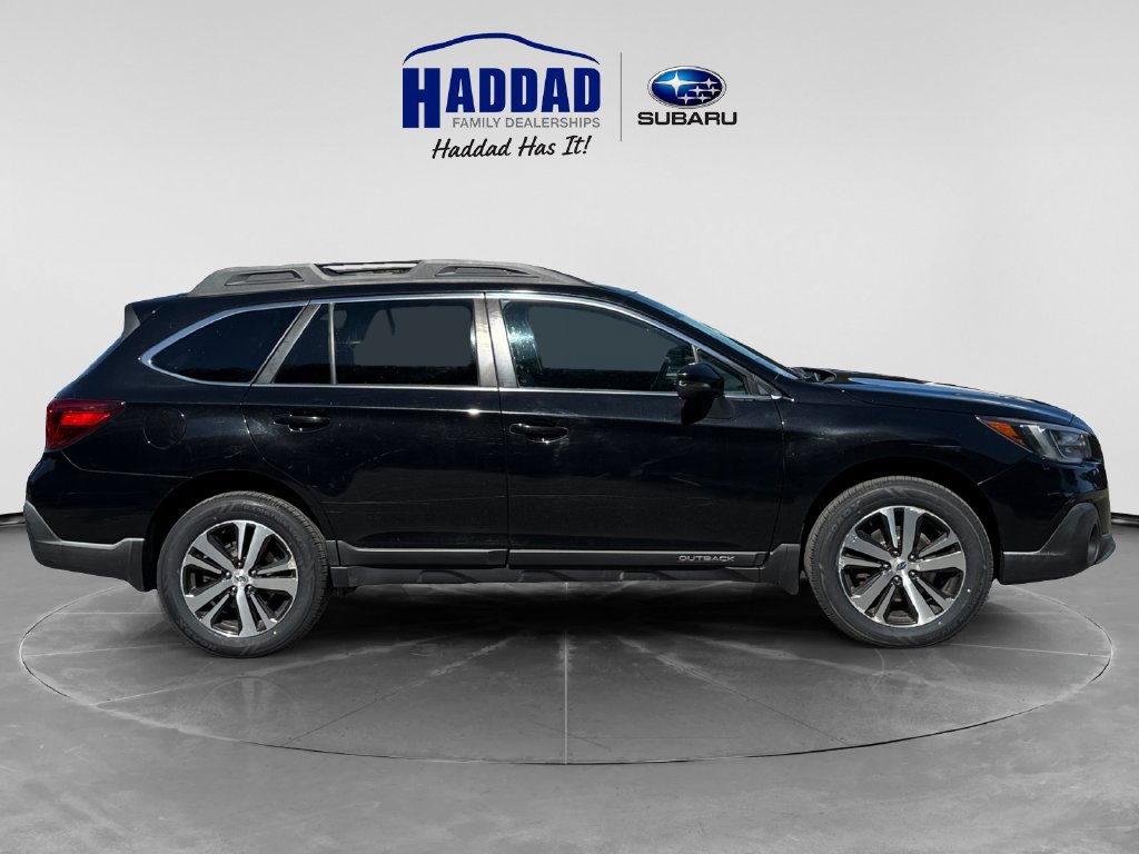 Used 2018 Subaru Outback 3.6R Limited AWD/4WD image 7