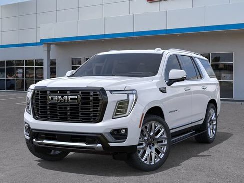 New 2026 GMC Yukon Denali Ultimate w/ LPO, Floor Liner Package AWD/4WD image 6