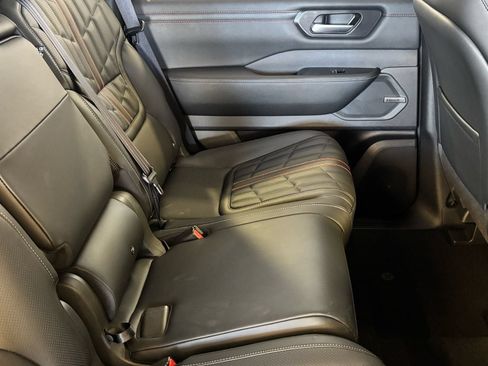 New 2026 Nissan Armada PRO-4X AWD/4WD image 9