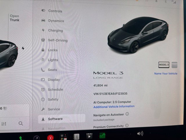 Used 2018 Tesla Model 3 Long Range RWD image 11