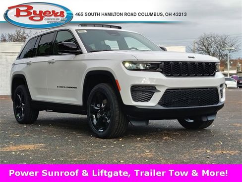 New 2025 Jeep Grand Cherokee Altitude image 1