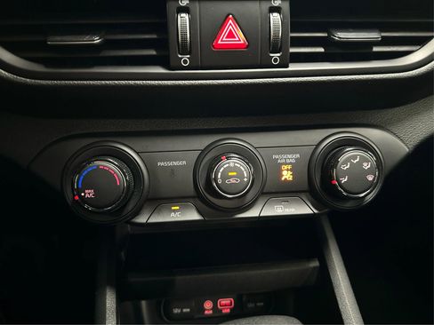 Used 2020 Kia Forte LXS image 21