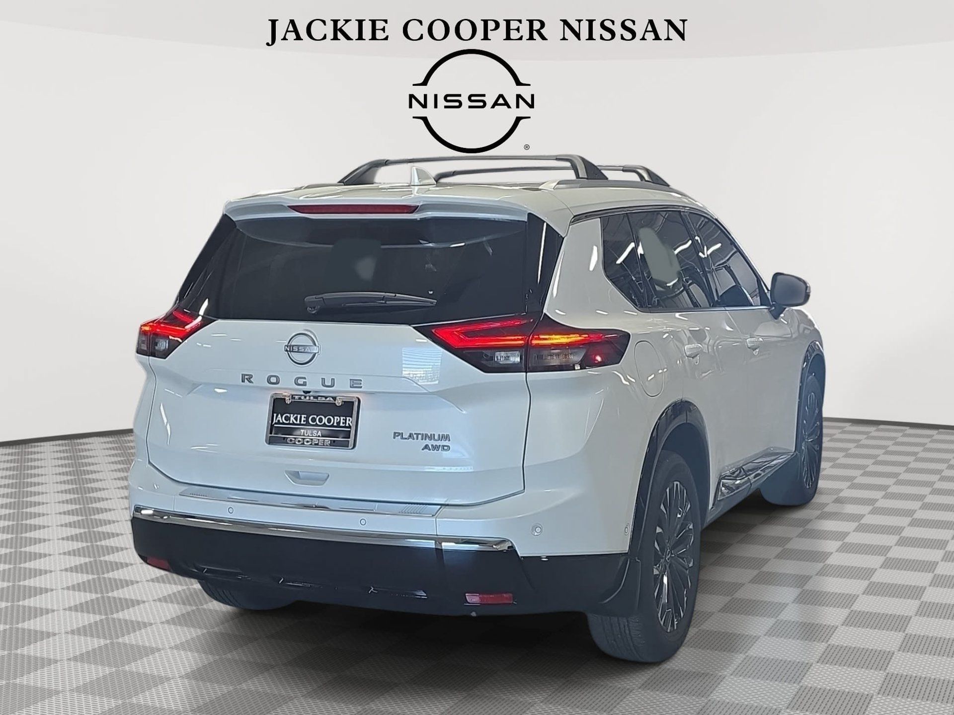 Used 2026 Nissan Rogue Platinum w/ Platinum Premium Package AWD/4WD image 5