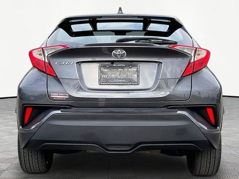 Used 2019 Toyota C-HR XLE image 4