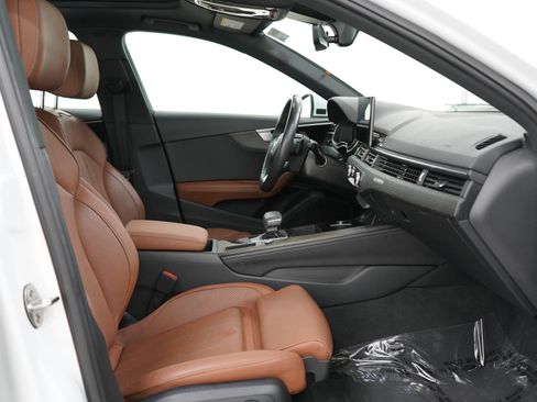 Used 2023 Audi A4 2.0T Premium Plus w/ Premium Plus Package AWD/4WD image 11