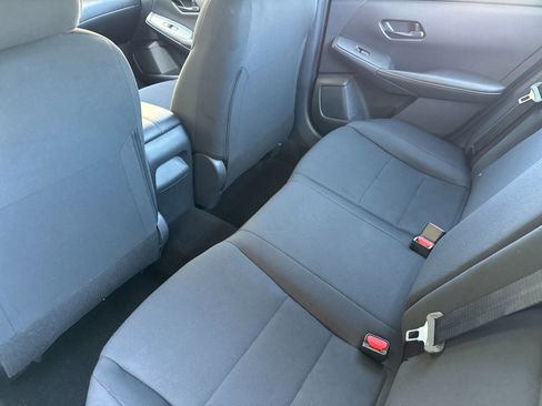 Used 2025 Nissan Sentra S image 9