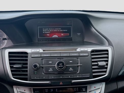 Used 2015 Honda Accord Sport image 10