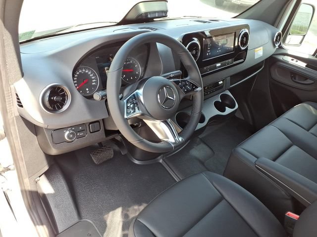 New 2026 Mercedes-Benz Sprinter 2500 image 4