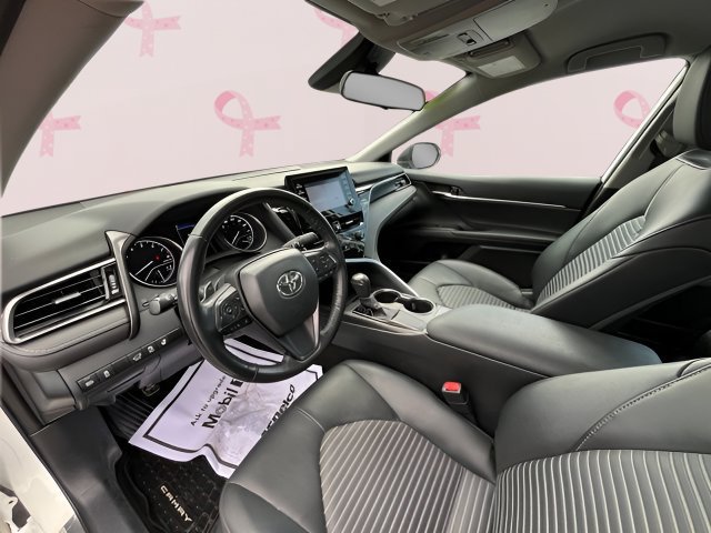 Used 2024 Toyota Camry SE FWD image 13