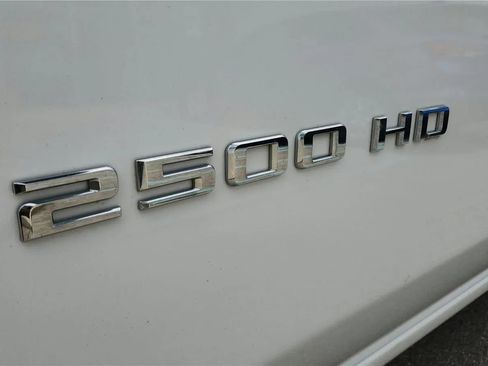 Used 2020 Chevrolet Silverado 2500 W/T w/ WT Convenience Package AWD/4WD image 6