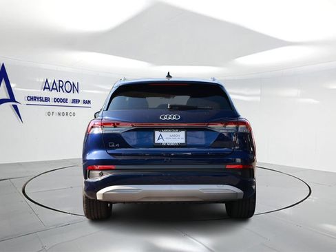 Used 2023 Audi Q4 e-tron Premium Plus w/ Premium Plus RWD image 3