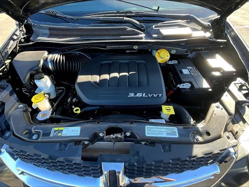 Used 2014 Dodge Grand Caravan SE w/ Quick Order Package 29E SE image 9