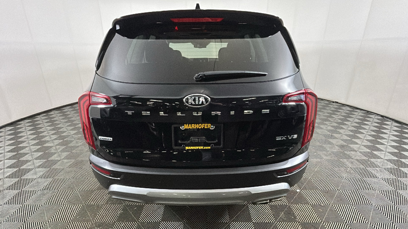 Used 2021 Kia Telluride EX w/ EX Premium Package AWD/4WD image 4