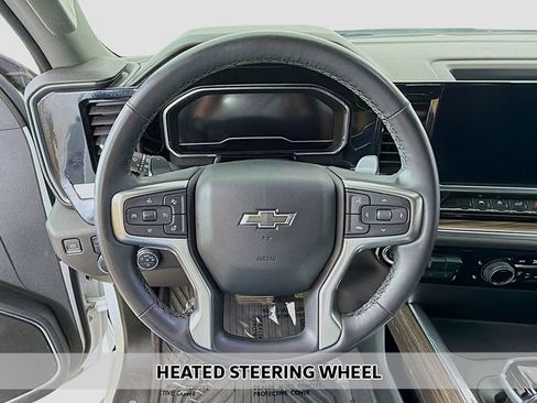 Used 2023 Chevrolet Silverado 1500 RST AWD/4WD image 7