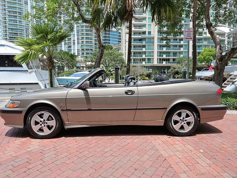 Used 2003 Saab 9-3 SE FWD image 25