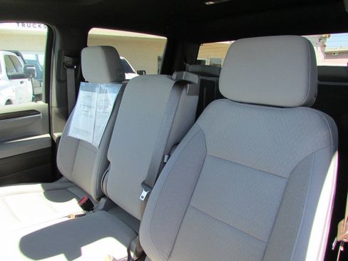 Used 2023 Chevrolet Silverado 1500 LT w/ Protection Package AWD/4WD image 16