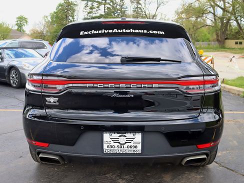 Used 2021 Porsche Macan AWD/4WD image 16