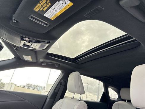 Certified 2024 Lexus RX 350 Premium image 22