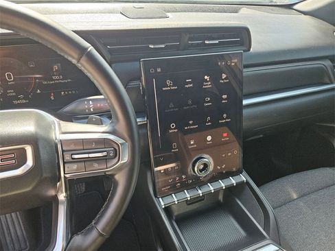 Used 2025 GMC Terrain Elevation image 20