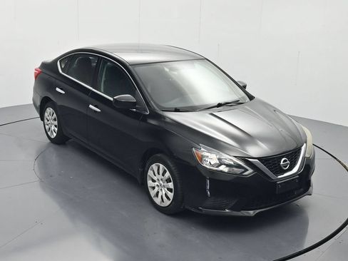 Used 2018 Nissan Sentra S FWD image 31