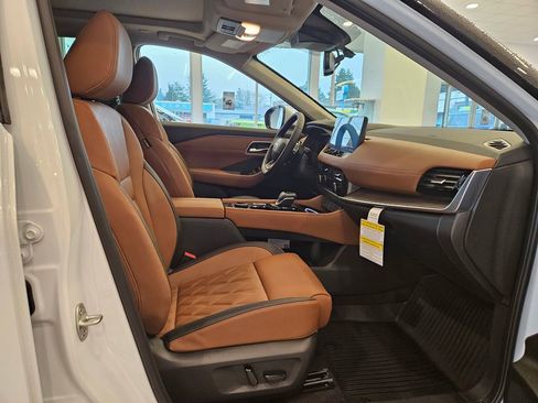 New 2026 Nissan Rogue Platinum w/ Platinum Premium Package image 25