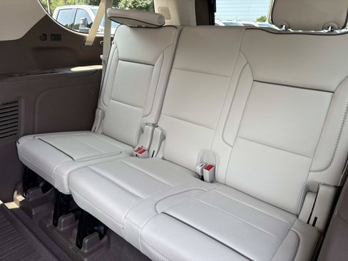 Used 2022 GMC Yukon XL Denali AWD/4WD image 33