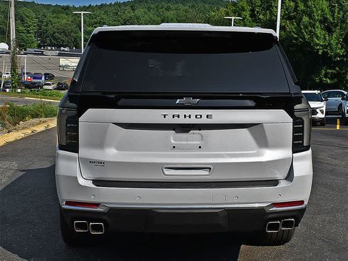 Used 2026 Chevrolet Tahoe High Country AWD/4WD image 7