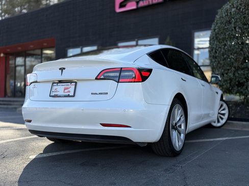 Used 2022 Tesla Model 3 Long Range image 13