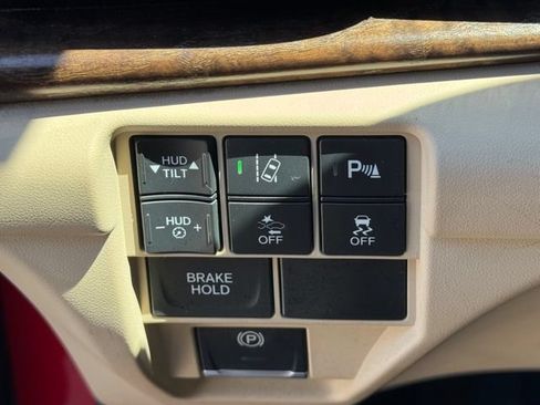 Used 2019 Acura RDX AWD w/ Advance Package image 16