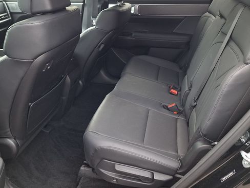 Certified 2025 Hyundai Santa Fe SEL AWD/4WD image 12