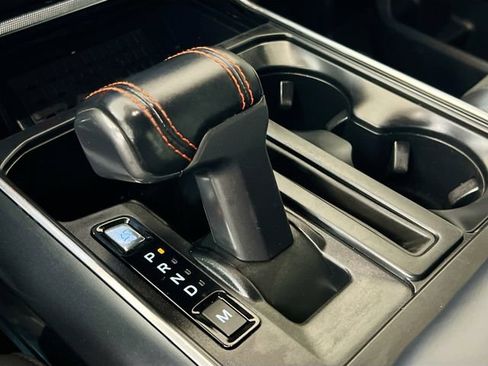 Used 2025 Ford F150 Raptor AWD/4WD image 13