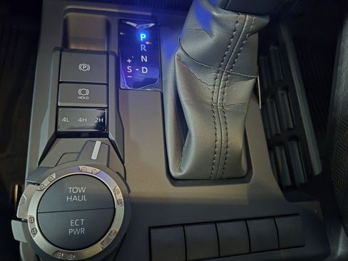 New 2026 Toyota Tacoma SR5 image 33