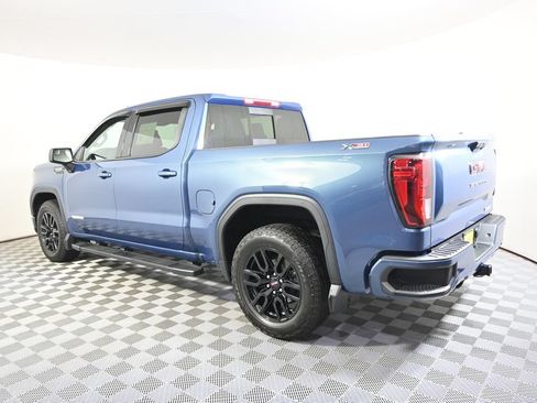 Used 2024 GMC Sierra 1500 Elevation w/ Preferred Package AWD/4WD image 4