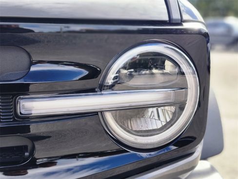 New 2025 Ford Bronco Outer Banks w/ Sasquatch Package image 10