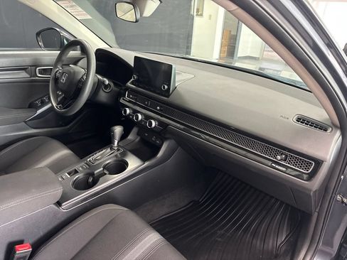 Used 2023 Honda Civic LX image 12