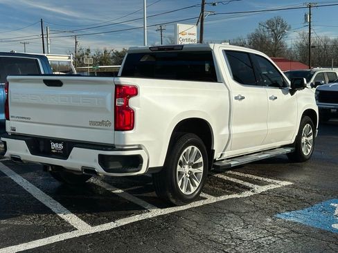 Used 2019 Chevrolet Silverado 1500 High Country w/ Technology Package image 7
